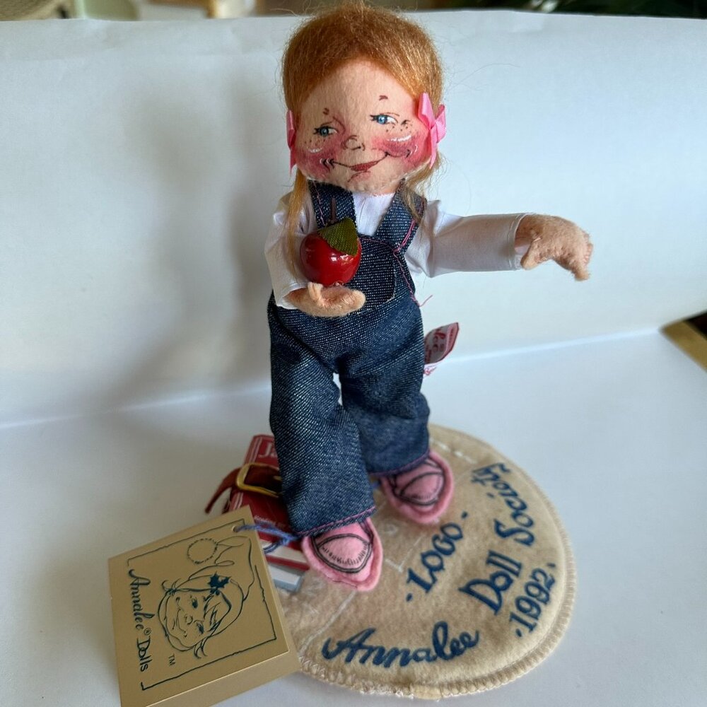 Annalee Doll Society